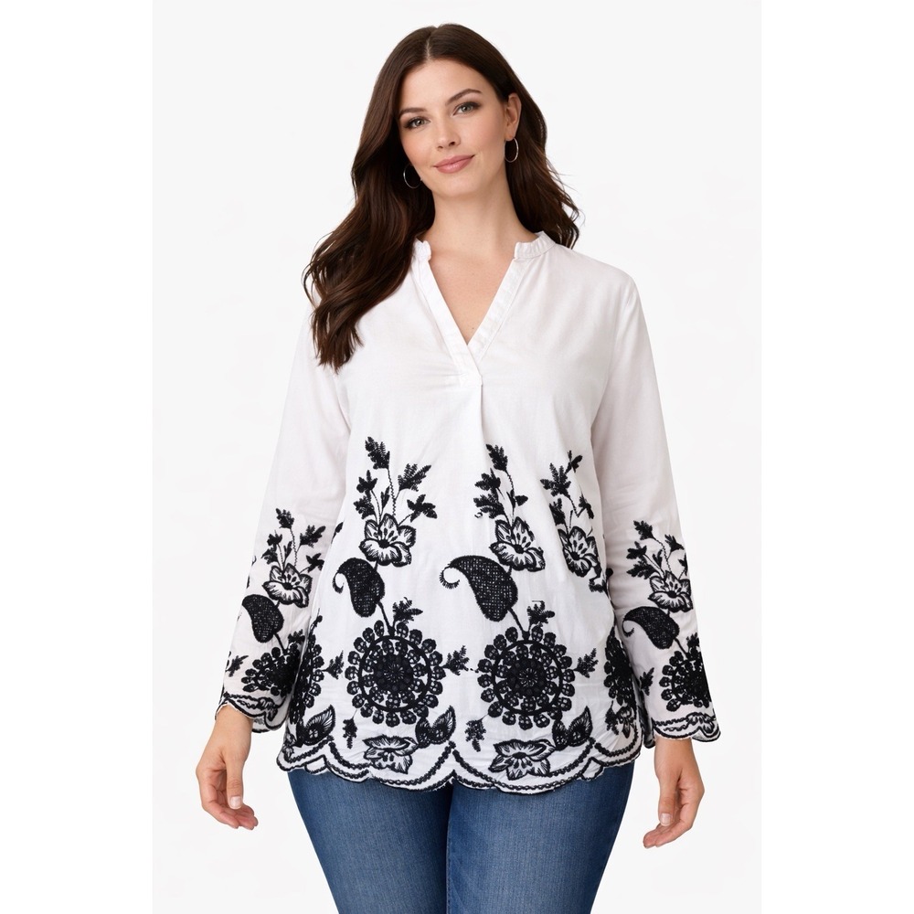 DKNY Women's Embroidered Blouse Size M/L White Black Floral 100%‎ Cotton Boho